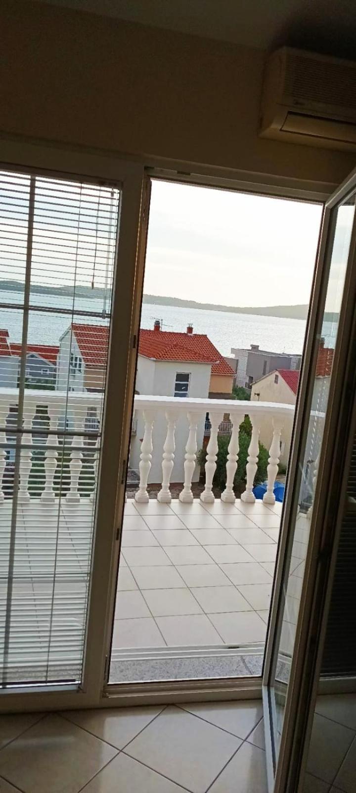 Studio Apartments Marica Brodarica  Luaran gambar